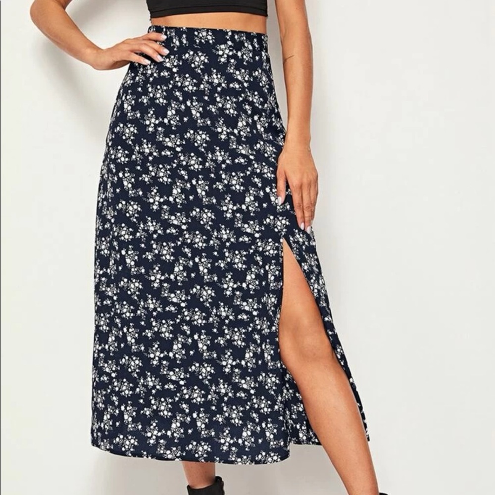 Navy + White Floral Midi Skirt with Slit Size XS